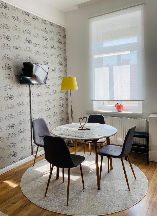 Studio 18 Sopron Exterior foto